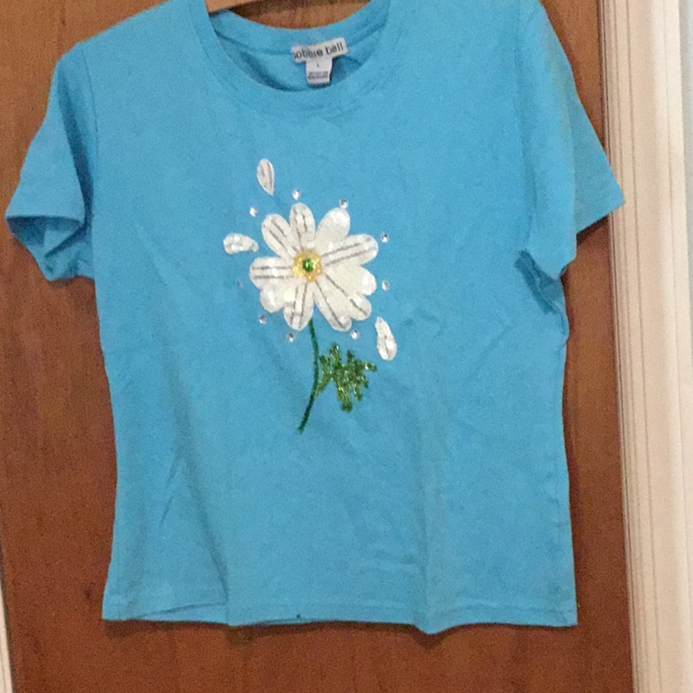 Ladies pullover top